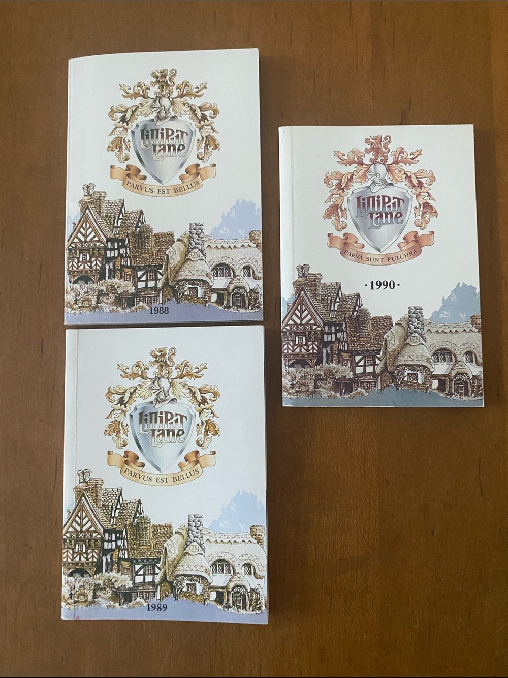 Lilliput Lane Catalogues Booklets Collectors Guides 1988, 1989, 1990